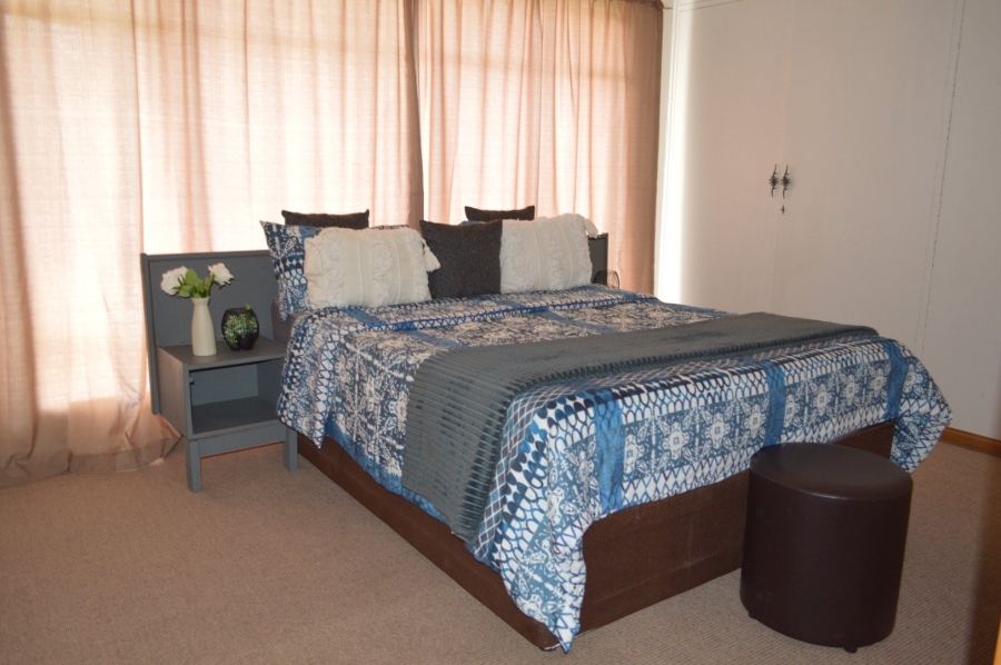 4 Bedroom Property for Sale in Stilfontein Ext 4 North West